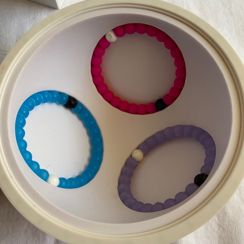 Lokai Bracelet -Comes With 6 Bracelets - image 5